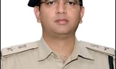 Ratlam SP IPS Sidhdhart Bahuguna : आमजन से सीधे जनसंवाद पसंद जाने और भी जानकारी एसपी सिद्धार्थ बहुगुणा से संबंधित