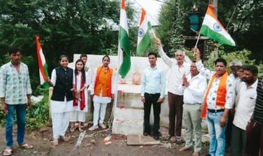 मध्यप्रदेश युवा शिवसेना गौरक्षा न्यास महिला मोर्चा ने मंदिर में पूजा अर्चना कर मनाया स्वतंत्रता दिवस
