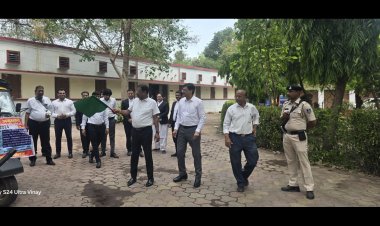 नेशनल लोक अदालत हेतु प्रचार वाहन रवाना किया