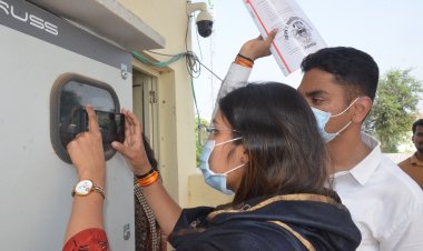 प्रशिक्षु आईएएस आईपीएस अधिकारी नगर निगम के कार्यो से हुए रूबरू : RATLAM